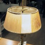 273 5011 Bordslampa